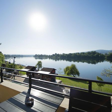 Casa D Argento Lägenhet Veliko Gradište Exteriör bild